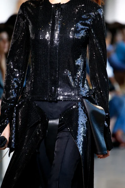 Look 92